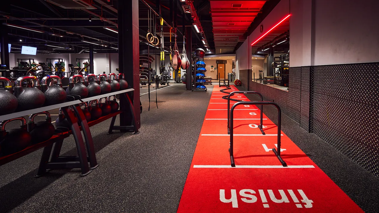 Fitnessfirst W21 Interiors Bangor 055