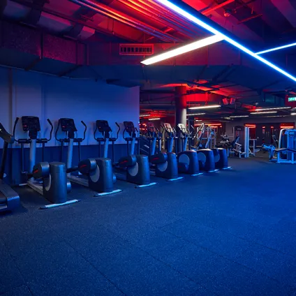 Fitnessfirst W21 Interiors Bath 011