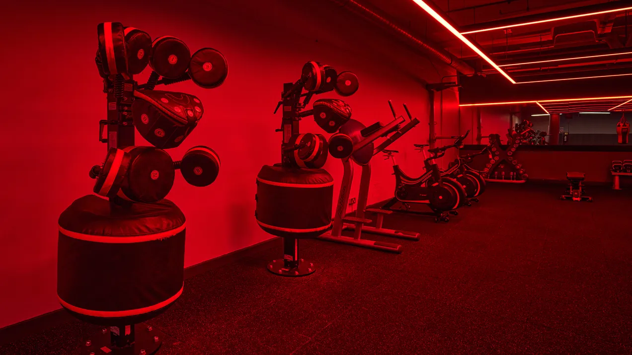 Fitnessfirst W21 Interiors Bath 019