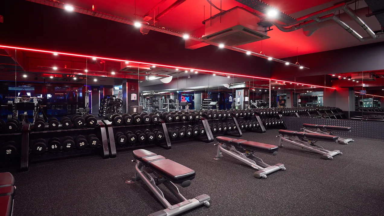 FITNESSFIRST INTERIORS BAKERST 234
