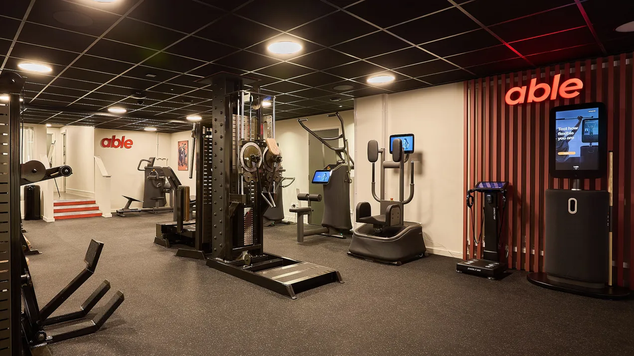 LXA Fitnessfirst 011